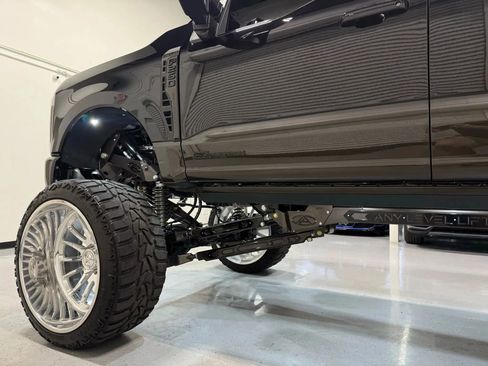 Used 2024 Ford F250 King Ranch image 12