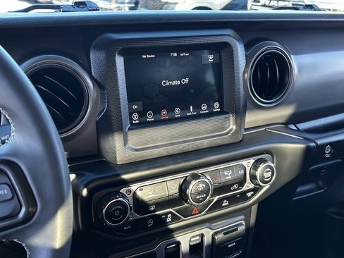 Certified 2023 Jeep Wrangler Freedom Edition image 26