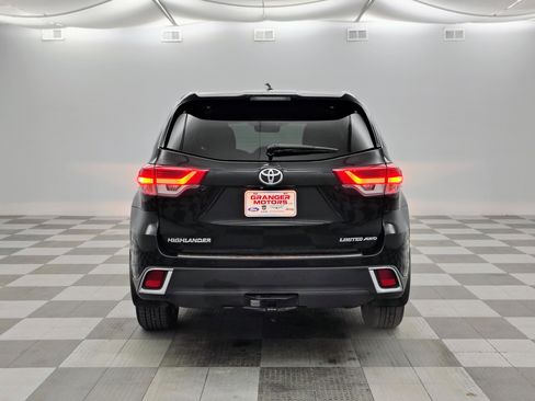Used 2018 Toyota Highlander Limited Platinum w/ Protection Package #3 AWD/4WD image 10