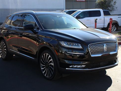 Certified 2023 Lincoln Nautilus Black Label w/ Class II Trailer Tow Package image 8