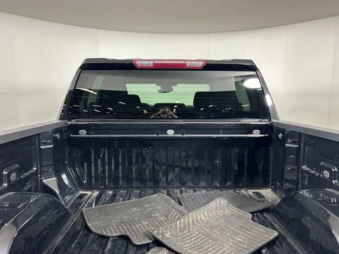 Used 2023 GMC Sierra 1500 Elevation image 28