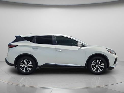 Used 2019 Nissan Murano S FWD image 9