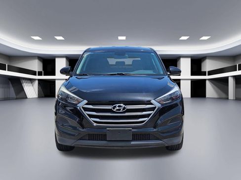 Used 2018 Hyundai Tucson SE w/ Cargo Package FWD image 9