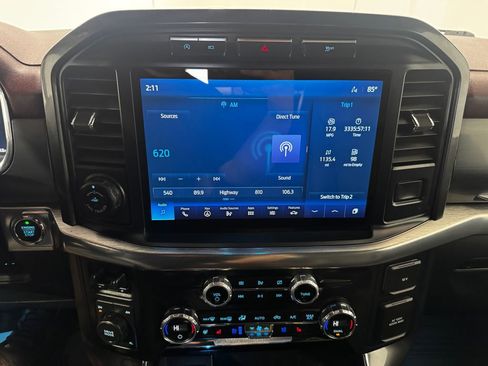 Used 2021 Ford F150 Lariat w/ Equipment Group 502A High AWD/4WD image 13