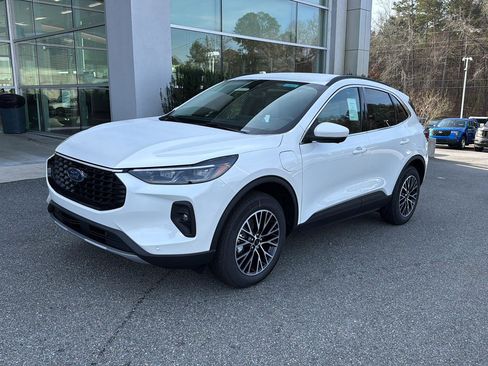 New 2026 Ford Escape SE w/ PHEV Premium Package image 1