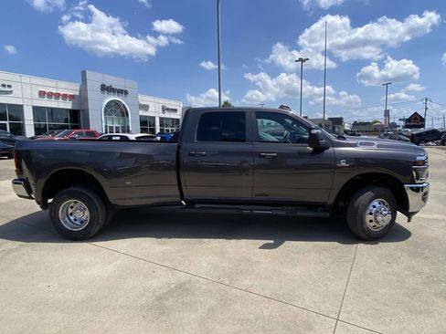 New 2026 RAM 3500 Tradesman AWD/4WD image 6