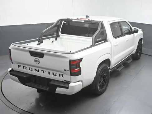 Used 2023 Nissan Frontier SV w/ Midnight Edition Package RWD image 43