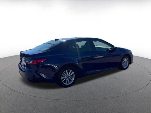 Used 2025 Toyota Camry LE image 15