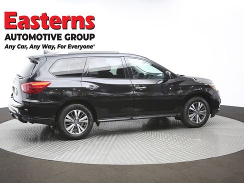 Used 2020 Nissan Pathfinder S FWD image 44