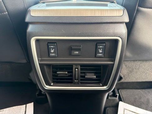 Used 2018 Nissan Murano Platinum AWD/4WD image 17