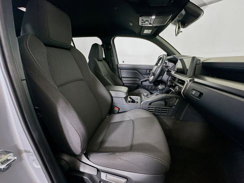 Used 2025 Toyota 4Runner SR5 RWD image 29
