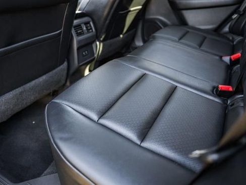 Used 2022 Nissan Rogue SV w/ SV Premium Package image 30