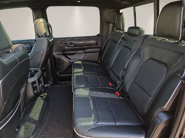 Used 2025 RAM 1500 Limited AWD/4WD image 13