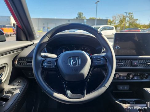 Used 2026 Honda HR-V Sport image 32