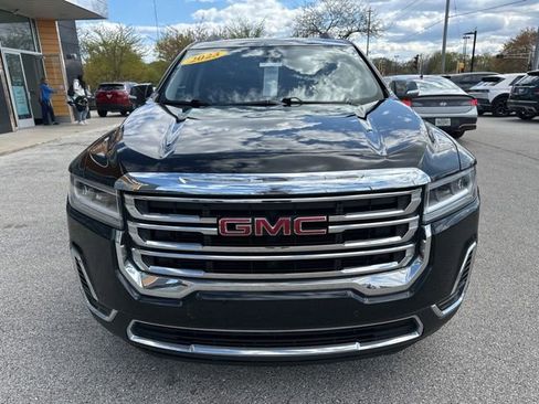 Used 2023 GMC Acadia SLE AWD/4WD image 3