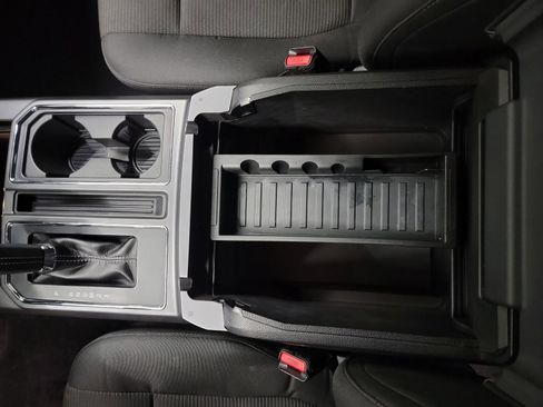 Used 2016 Ford F150 XLT w/ Equipment Group 301A Mid image 28