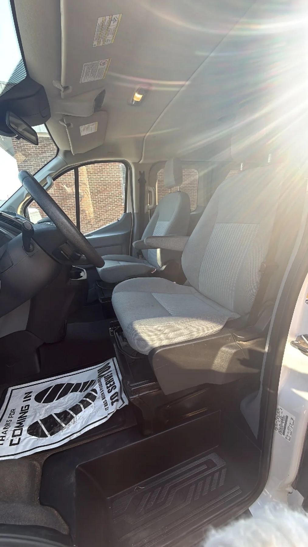 Used 2015 Ford Transit 350 XLT RWD image 22