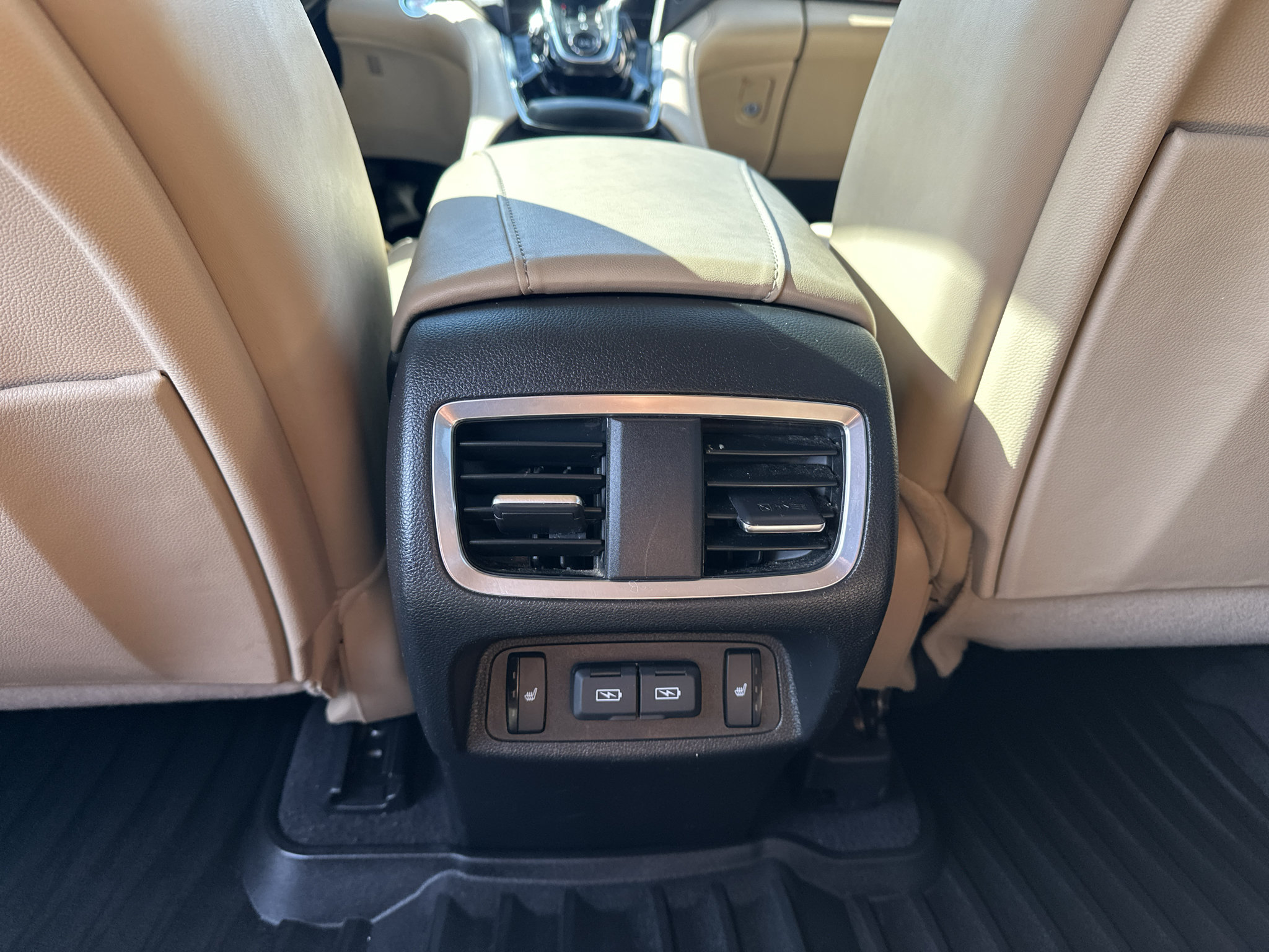 Used 2021 Acura RDX w/ Advance Package AWD/4WD image 22