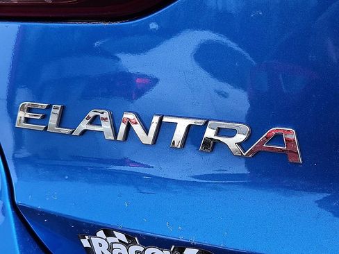 Used 2018 Hyundai Elantra Value Edition image 32