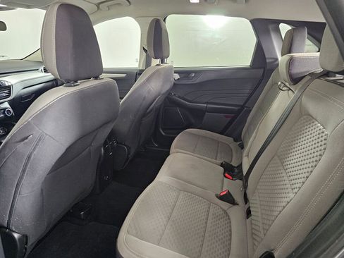 Used 2022 Ford Escape SE w/ SE Sport Appearance Package image 34