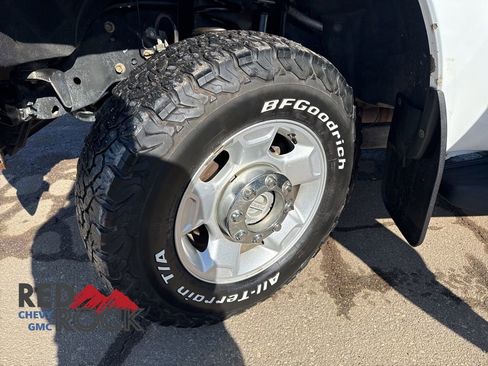 Used 2012 Ford F250 XLT w/ Camper Pkg image 24