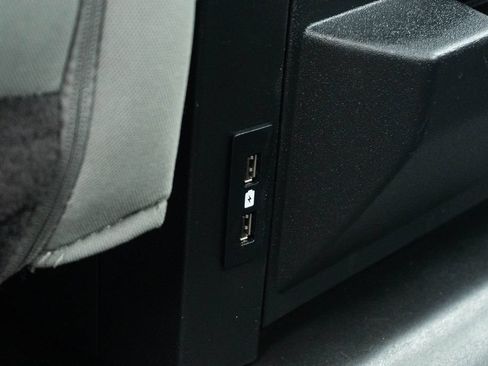 Used 2020 Ford F150 XL w/ Equipment Group 101A Mid RWD image 18