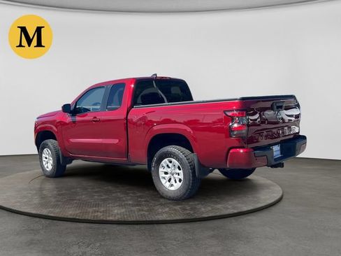 Used 2024 Nissan Frontier SV w/ Technology Package AWD/4WD image 3