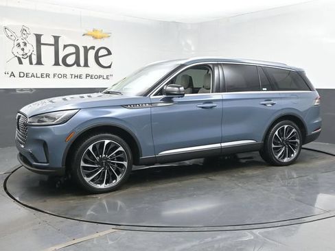 Used 2025 Lincoln Aviator Reserve w/ Equipment Group 201A AWD/4WD image 34