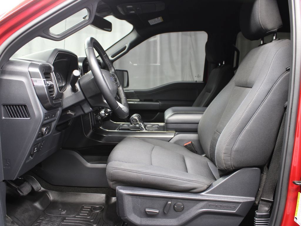 Used 2022 Ford F150 XLT w/ Equipment Group 302A High AWD/4WD image 16