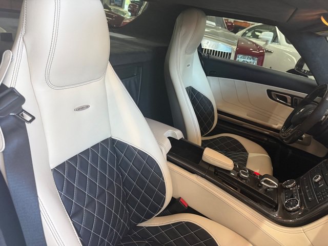 Used 2011 Mercedes-Benz SLS AMG Coupe image 12