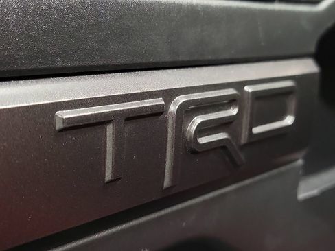 Used 2024 Toyota Tacoma TRD Off-Road w/ TRD Off Road Premium Package AWD/4WD image 39