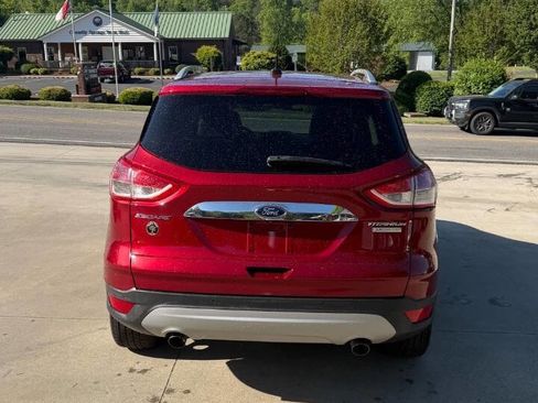 Used 2015 Ford Escape Titanium w/ Equipment Group 301A FWD image 3