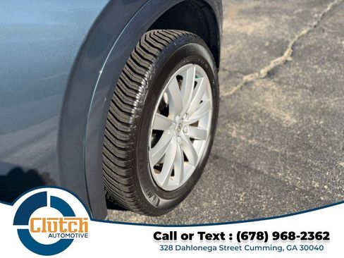 Used 2018 Volvo XC90 T6 Momentum w/ Convenience Package image 15