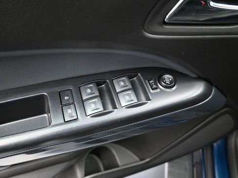 Used 2020 Chevrolet Colorado Z71 image 11