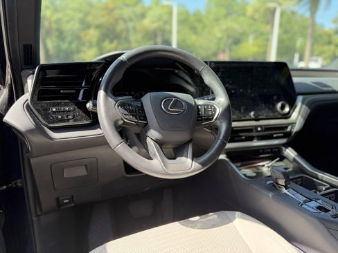 Used 2024 Lexus TX 350 FWD w/ Cold Weather Package image 4