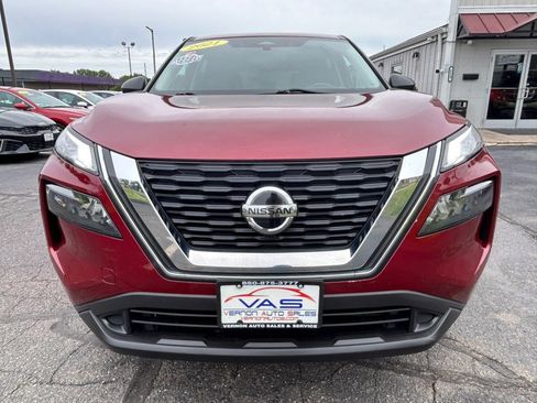 Used 2021 Nissan Rogue S AWD/4WD image 2