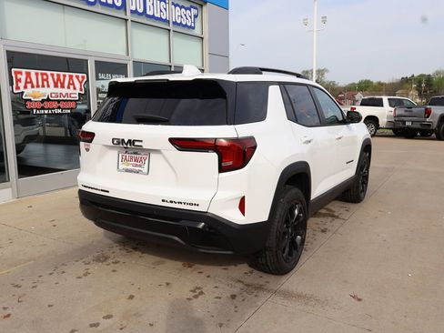 New 2026 GMC Terrain Elevation image 3