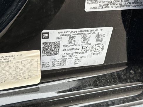 Used 2022 GMC Sierra 2500 Denali w/ Denali Ultimate Package image 33