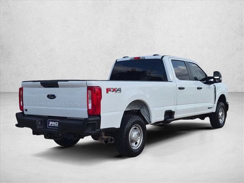 Used 2023 Ford F250 XL w/ FX4 Off-Road Package AWD/4WD image 5