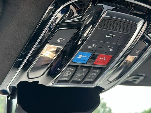 Used 2024 Jeep Grand Wagoneer Series II w/ Quick Order Packagew 28T image 20