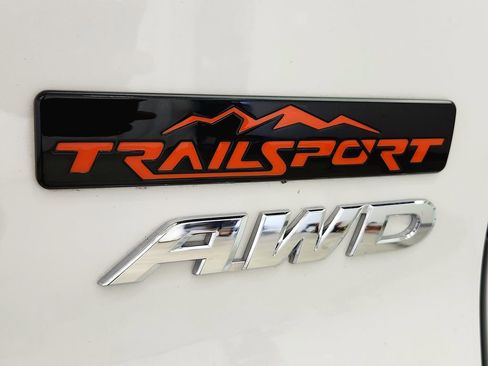 Used 2022 Honda Pilot TrailSport image 41