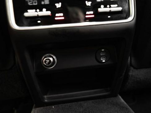 Used 2022 Porsche Cayenne Coupe AWD/4WD image 48