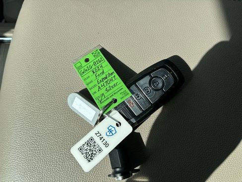 Used 2024 Ford Expedition Max Limited image 23