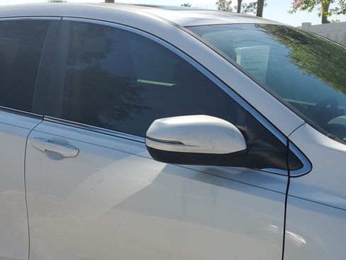 Used 2019 Honda CR-V EX-L image 3