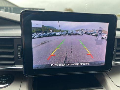 Used 2023 Ford Explorer XLT w/ Equipment Group 202A image 13