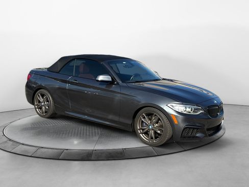 Used 2015 BMW M235i Convertible image 1