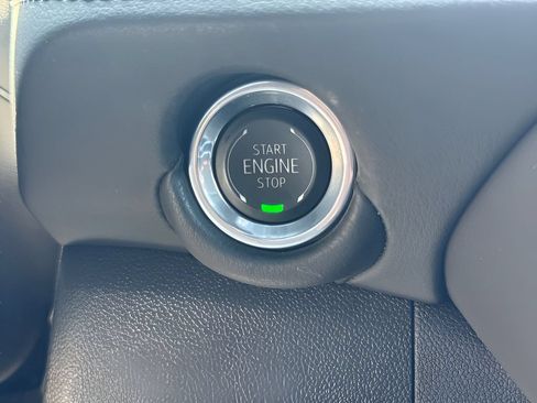 Used 2025 Chevrolet Tahoe LT AWD/4WD image 22