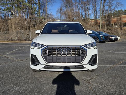 Used 2023 Audi Q3 2.0T Premium Plus w/ Premium Plus Package image 8