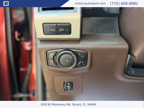 Used 2015 Ford F150 King Ranch w/ Equipment Group 601A Luxury AWD/4WD image 26