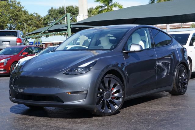 Used 2023 Tesla Model Y Performance AWD/4WD image 3